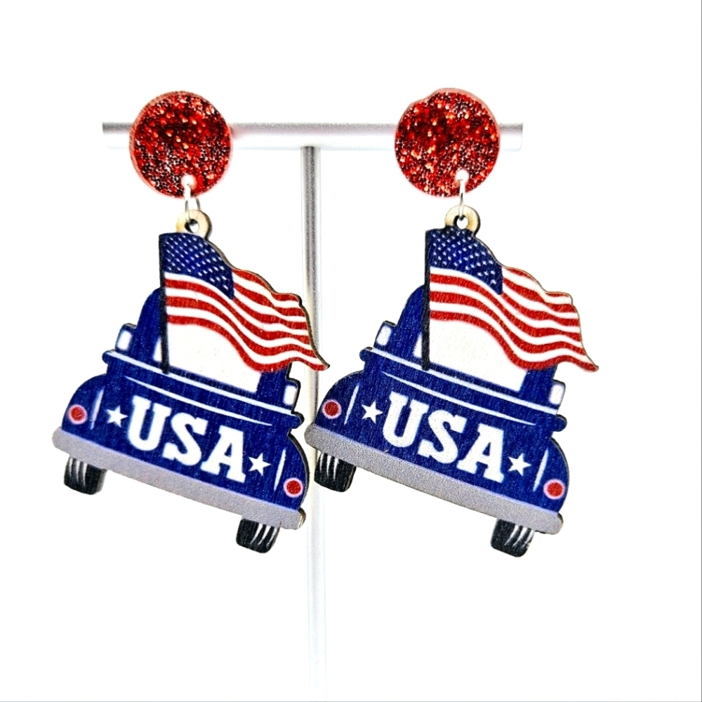 Patriotic Lightweight Painted Truck USA Flag Wood Post Earrings New